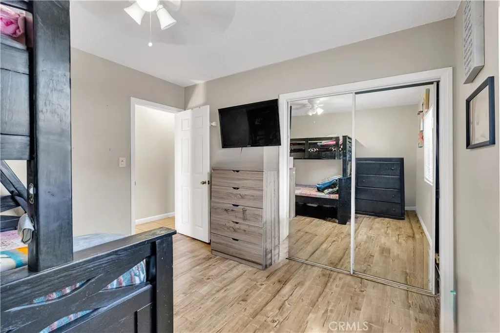 146 E 89th Street, Los Angeles, California 90003 home-pic-12